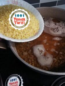 Mercimekli Bulgur Pilavı Nasıl Yapılır