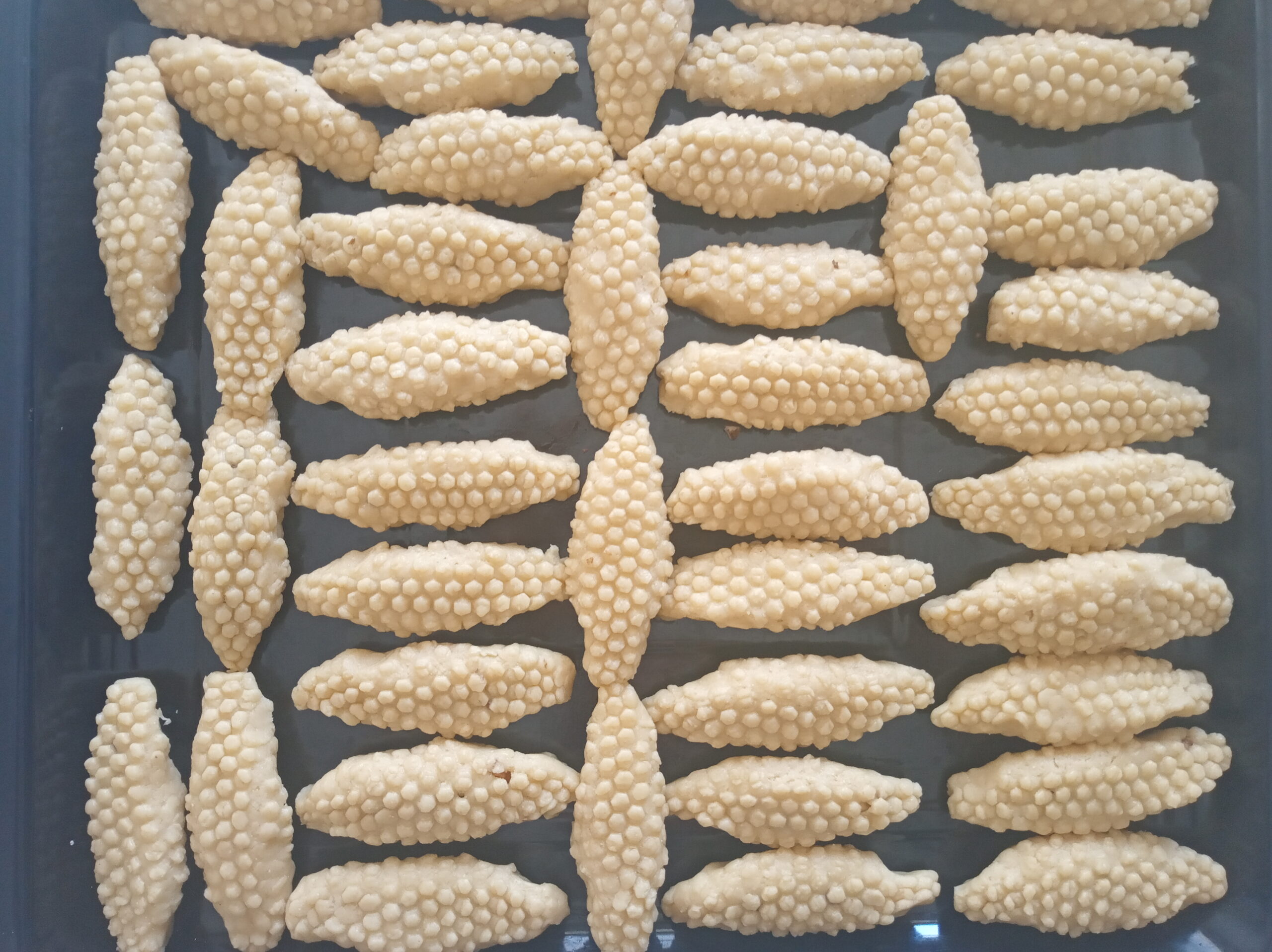 Kalburabastı tatlısı