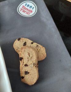 Damla Çikolatalı Cevizli Kurabiye Tarifi