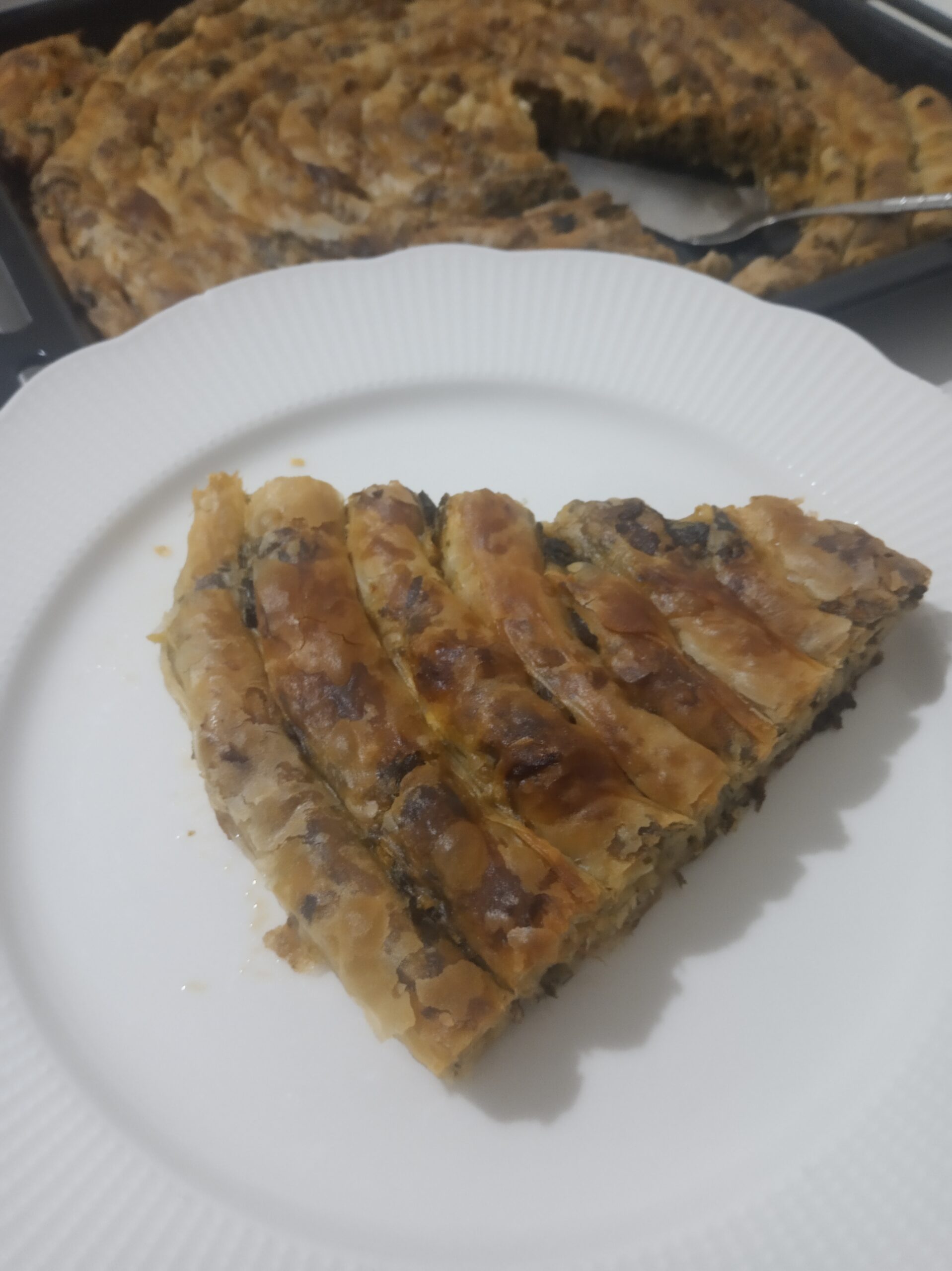 Ispanaklı Çarşaf Böreği