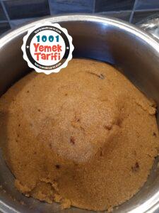 Cevizli İrmik Helvası