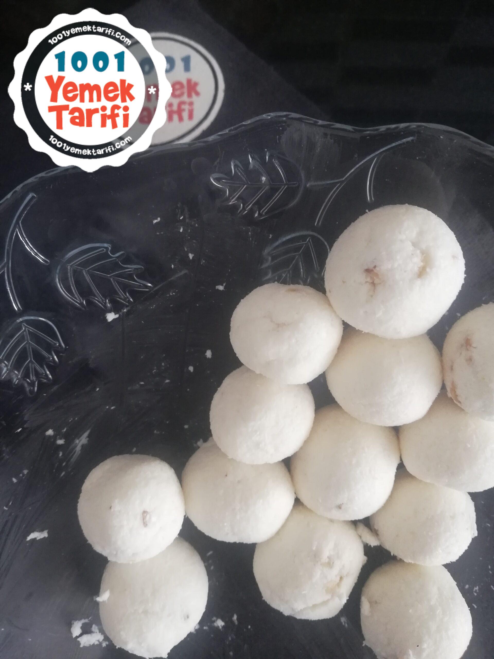 Hindistan Cevizi Topları