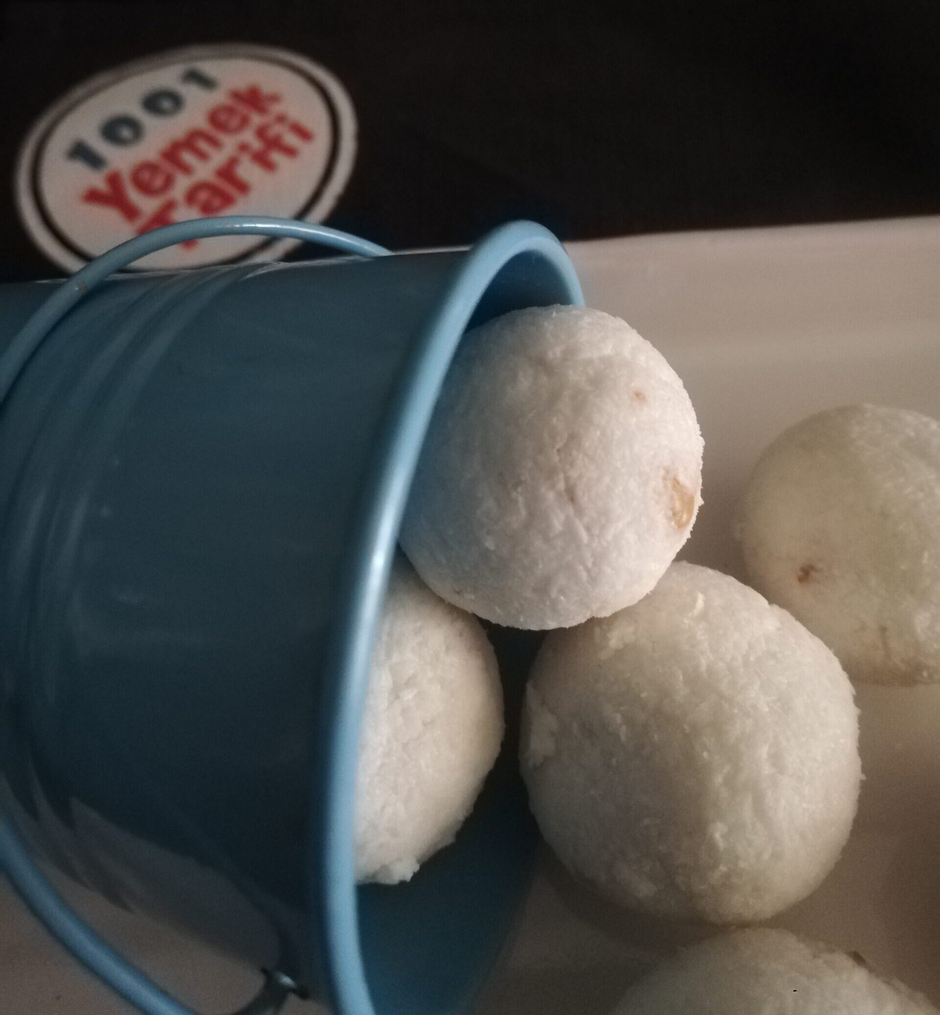 Hindistan Cevizi Topları