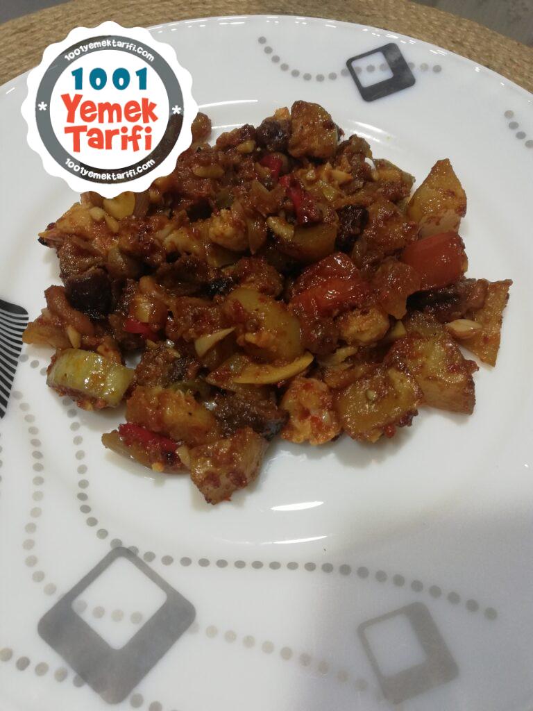 Fırında Etli Türlü