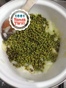 Maş Fasulyesinden Çorba