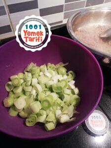 Kıymalı Pırasa Yemeği Nasıl Yapılır?