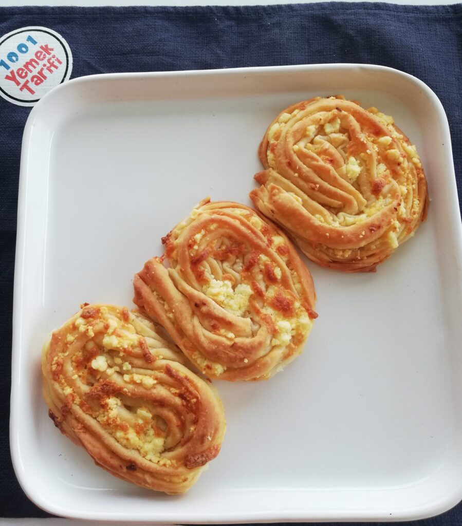 Peynirli Börek Tarifi