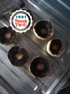 Fırında Mantar Dolması Nasıl Yapılır