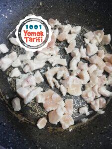 Fırında Mantar Dolması Nasıl Yapılır