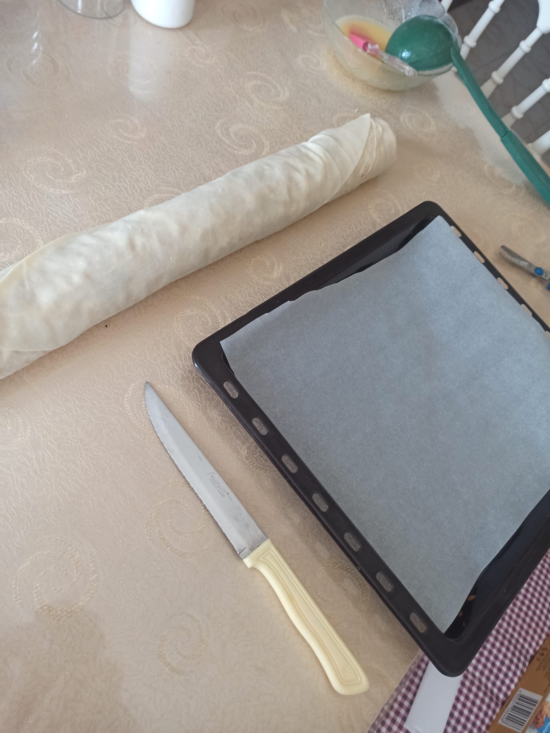 hazır yufkadan peynirli börek