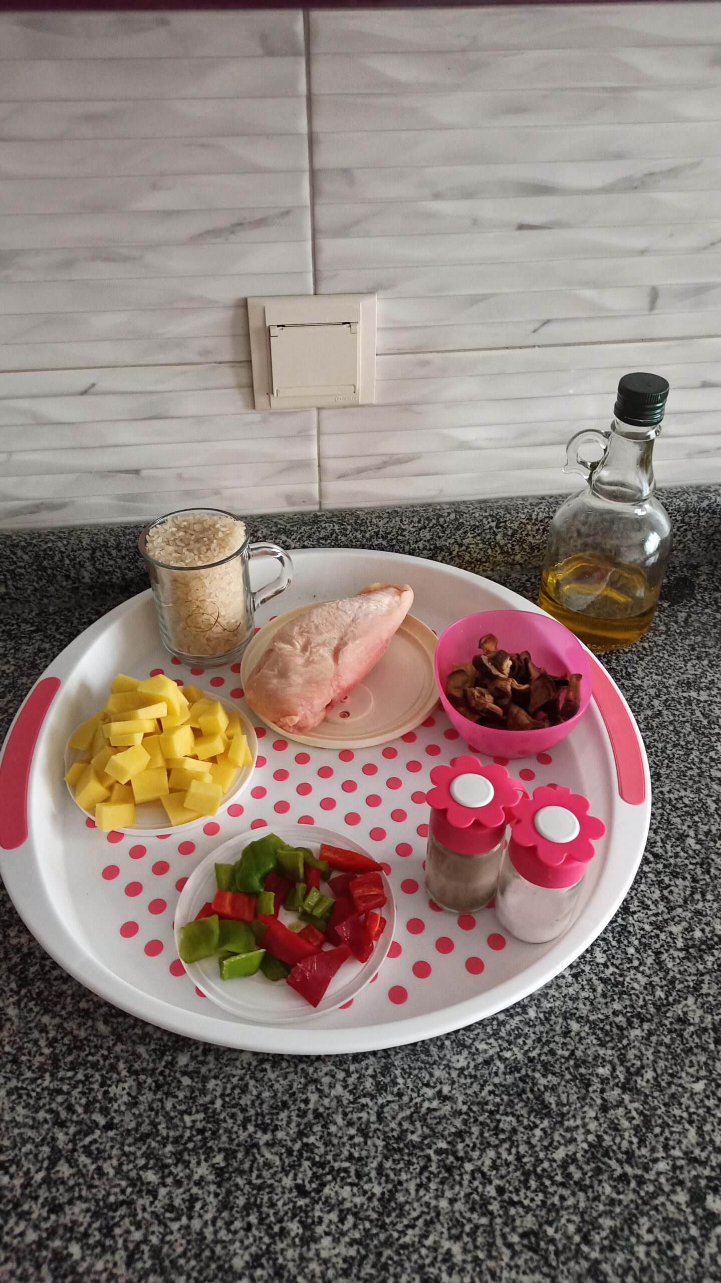 Tavuklu Maklube nasıl yapılır