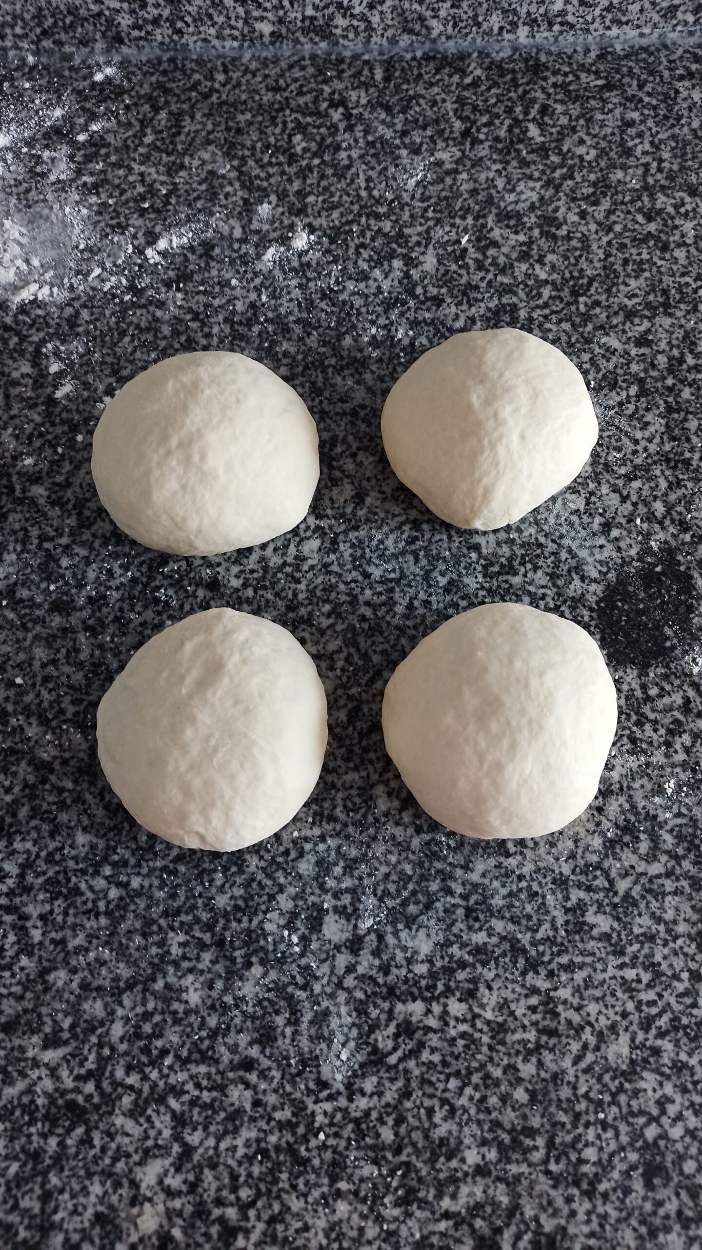 Saya Çöreği (Katmer Tadında)