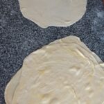 Saya Çöreği (Katmer Tadında)