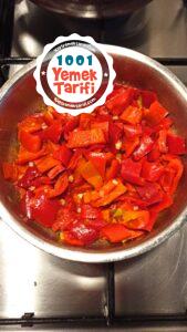 Yoğurtlu Kapya Biber Salatası