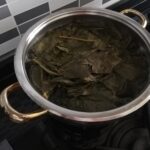 Kıymalı Yaprak Sarması Nasıl Yapılır