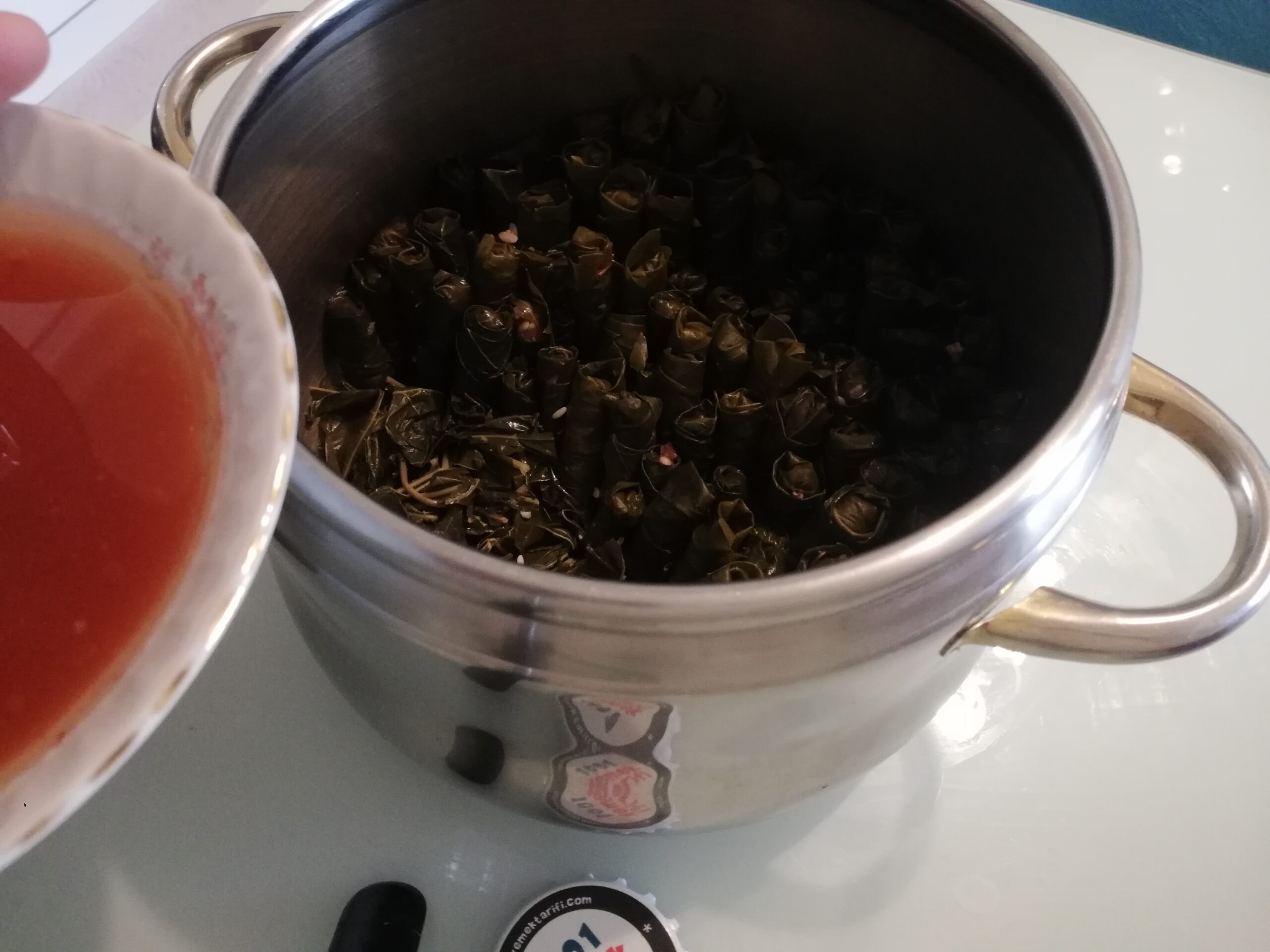 Kıymalı Yaprak Sarması tarifi