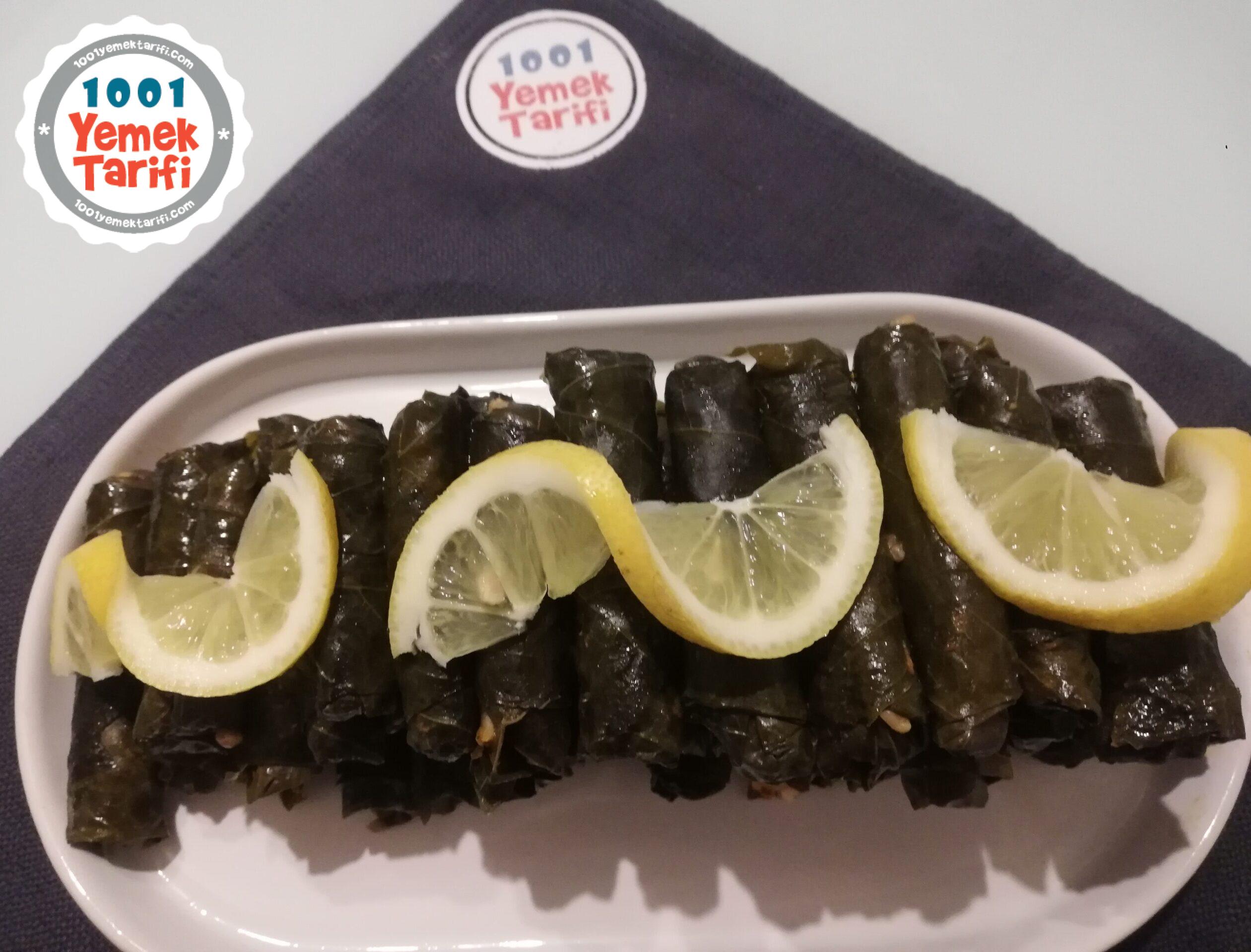 Kıymalı Yaprak Sarması tarifi