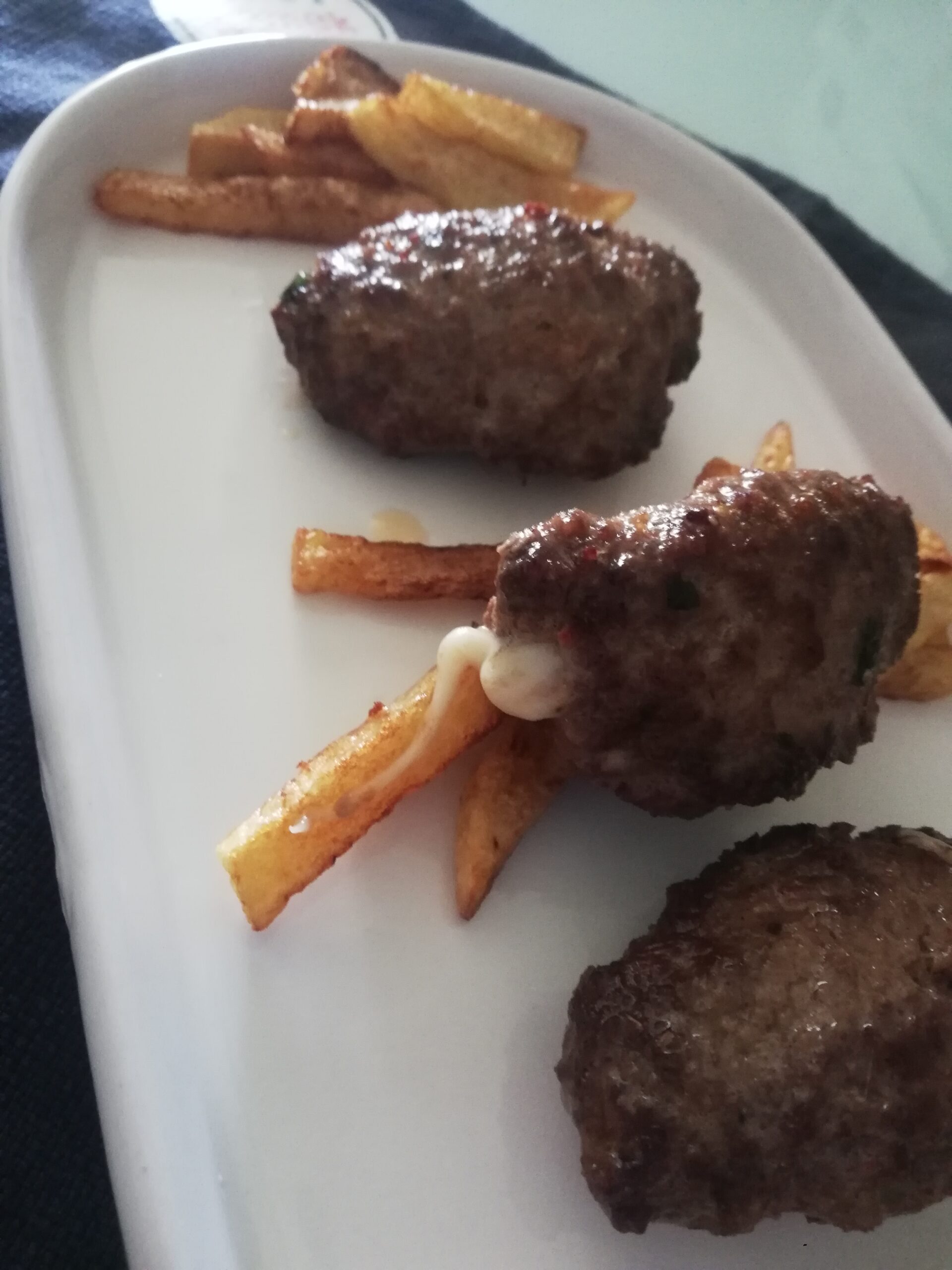 kaşarlı Köfte tarifi