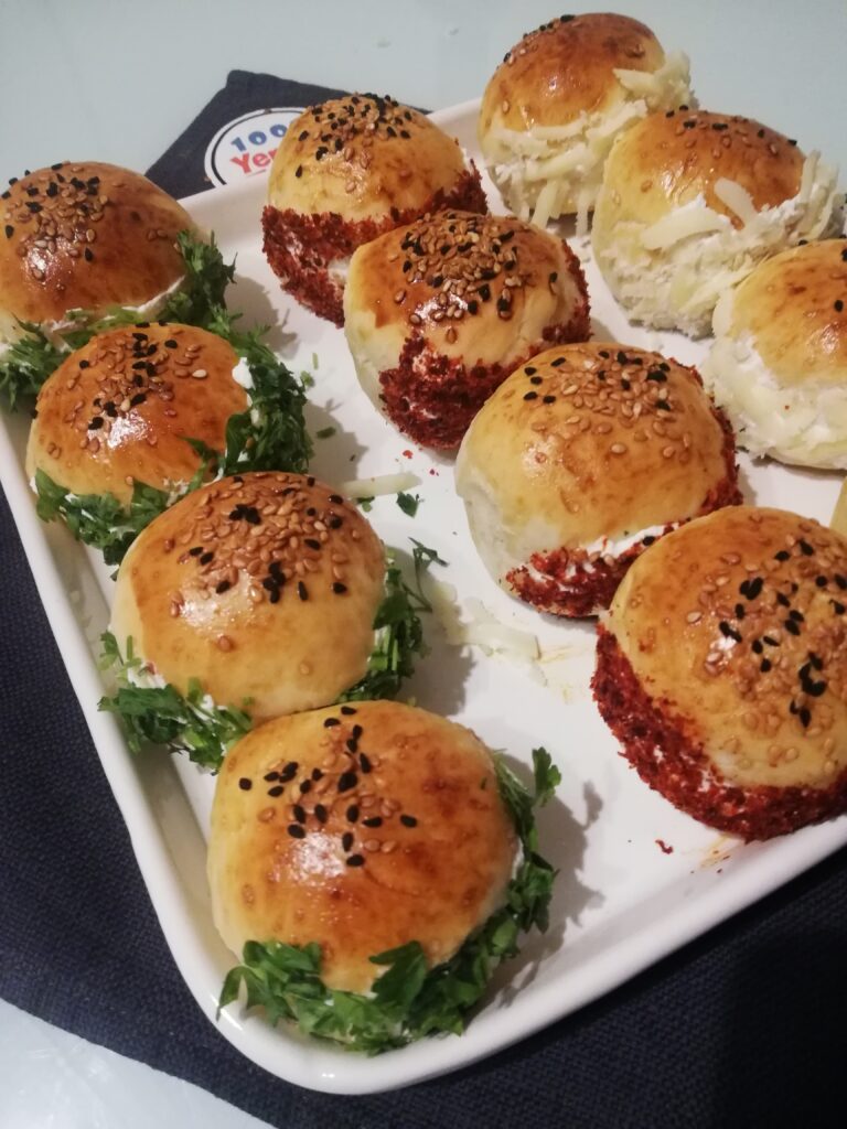 Sakallı Poğaça nasıl yapılır