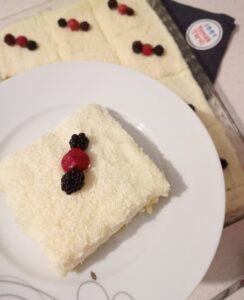 Şekeri Azaltılmış-En Hafif Haliyle: Gelin Pastası Tarifi