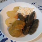 Güveçte Patates, Biber Dolması ve Pazı Sarması Tarifi