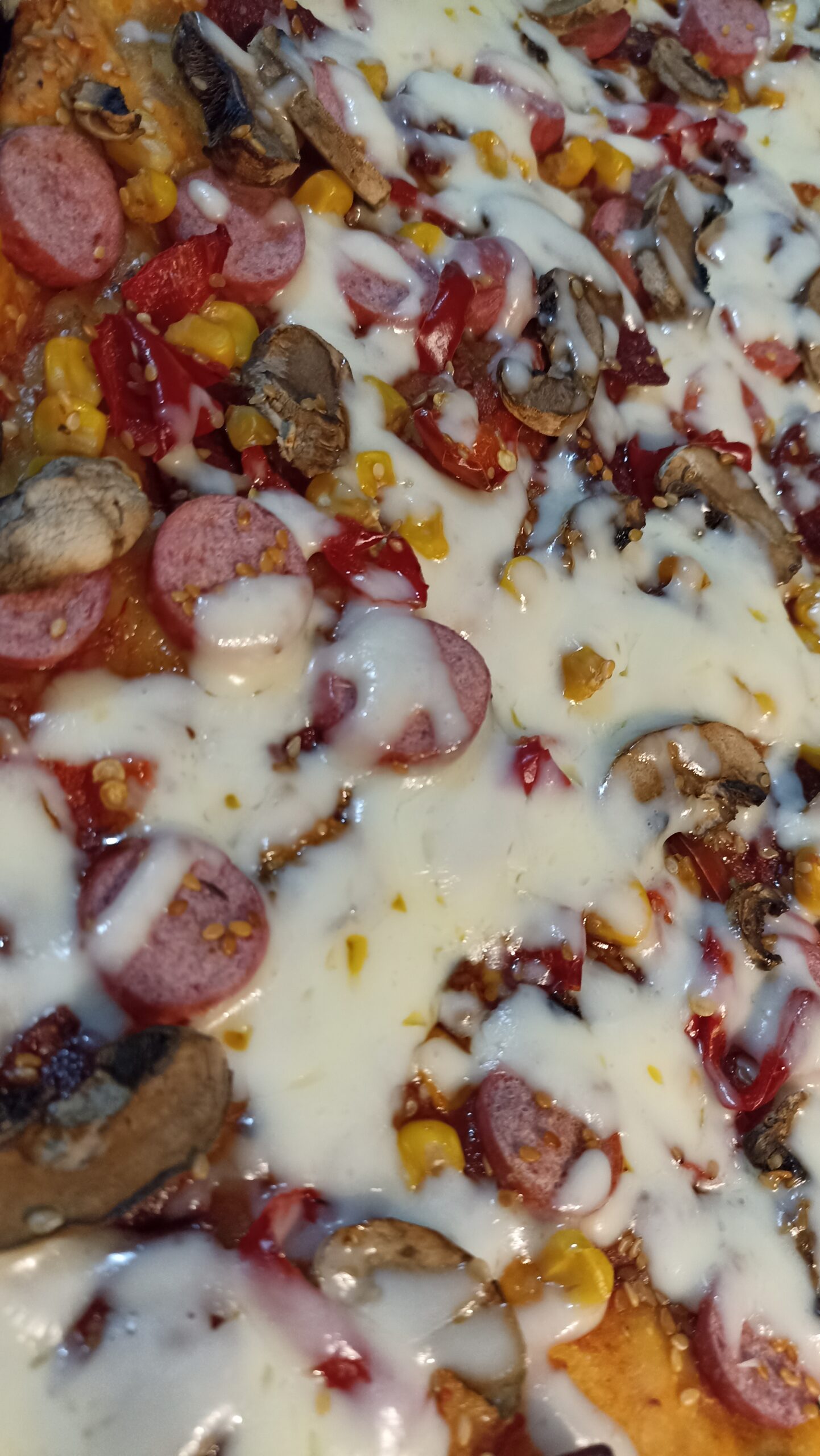 Ev Yapımı Pizza Tarifi
