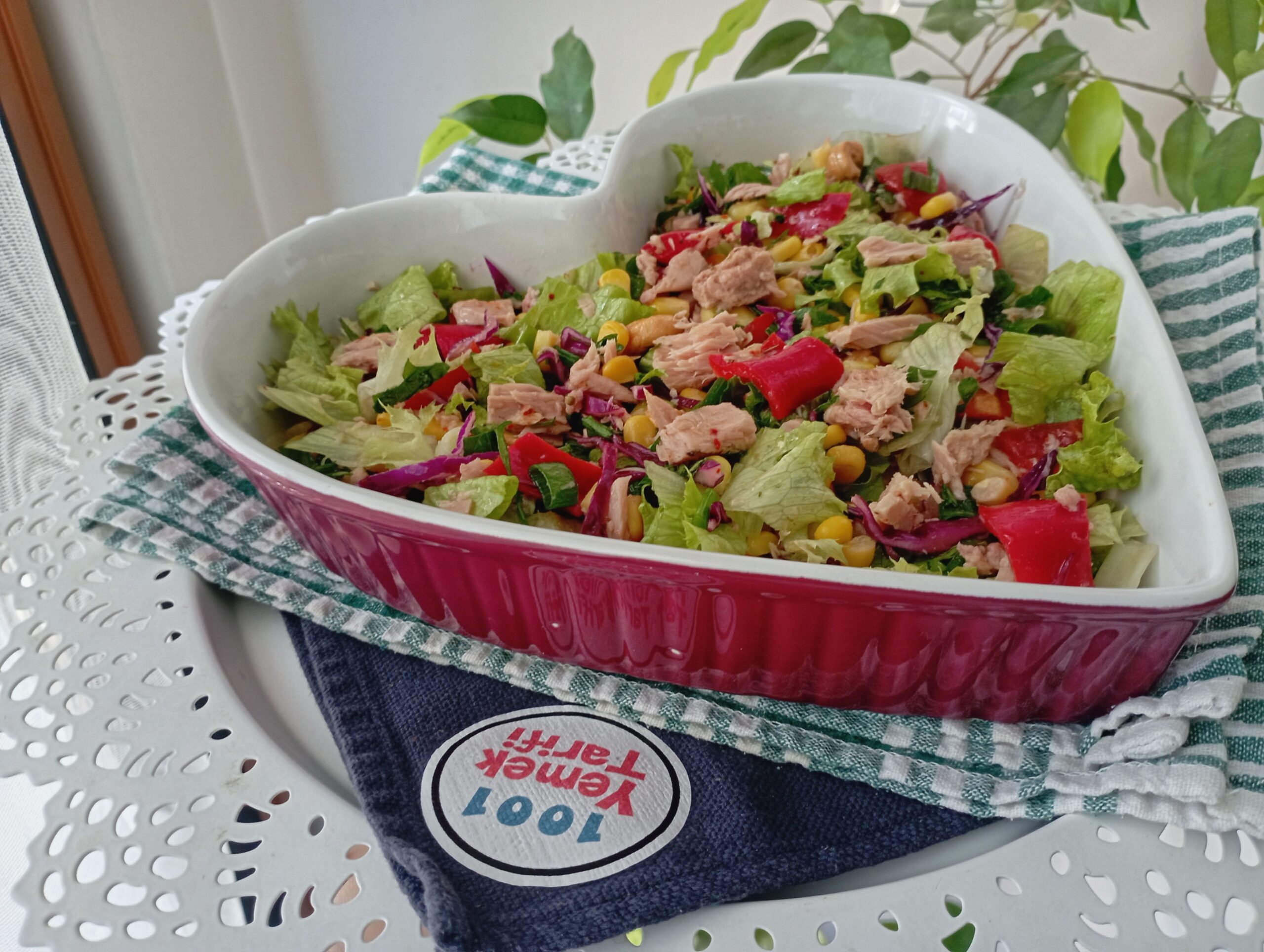 Ton Balıklı Salata Tarifi