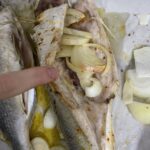 ZEYTİNYAĞLI FIRINDA BALIK TARİFİ