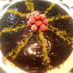 Kakaolu-Sosuyla-Browni-Kek-Yapimi-nasil-yapilir-kac-kalori-nefis-kolay-1001yemektarifi