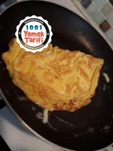 Kaşarlı Omlet