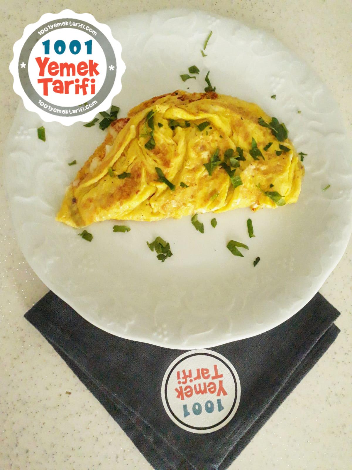 Kaşarlı Omlet