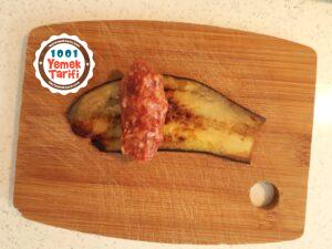 Köfteli Patlıcan Sarma Yemeği Tarifi