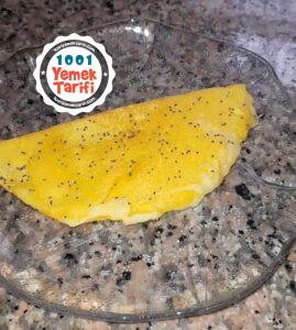 Kabarık Kaşarlı Omlet