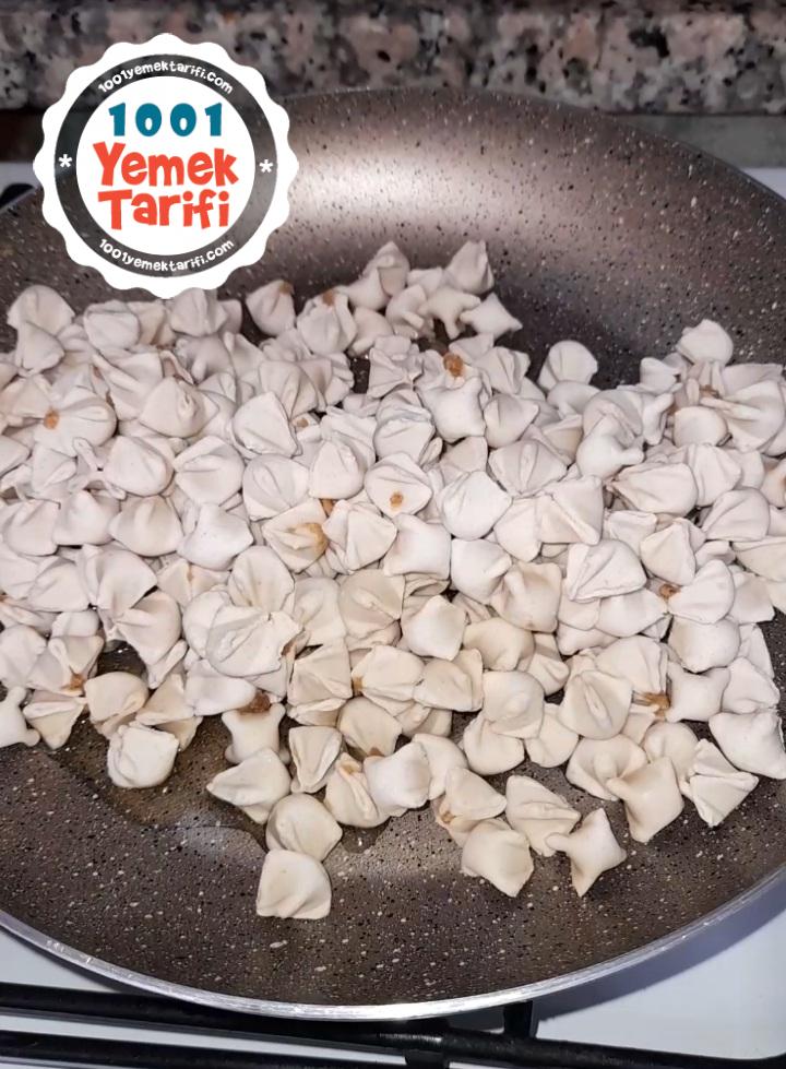 Demleme Mantı Tarifi