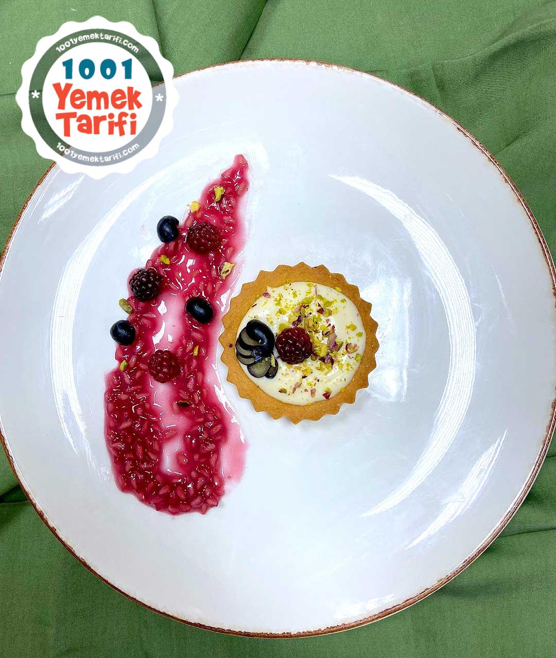 Meyveli Tartolet Tarifi