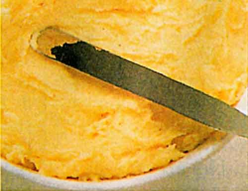 Patatesli Börek Tarifi Hazır Yufkadan Fırında Patatesli Börek Nasıl