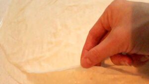 Patatesli Borek tarifi-baklavalik-yufkadan-yapılış aşamaları