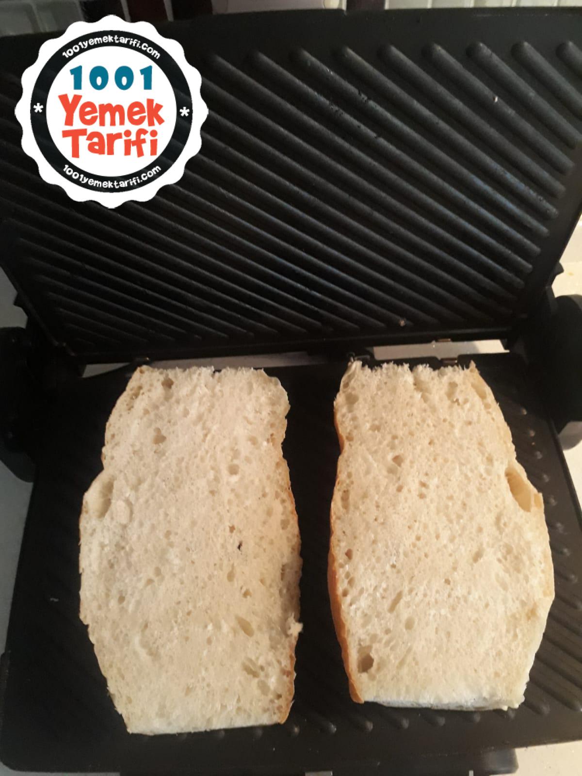 Pizza Tost Tarifi