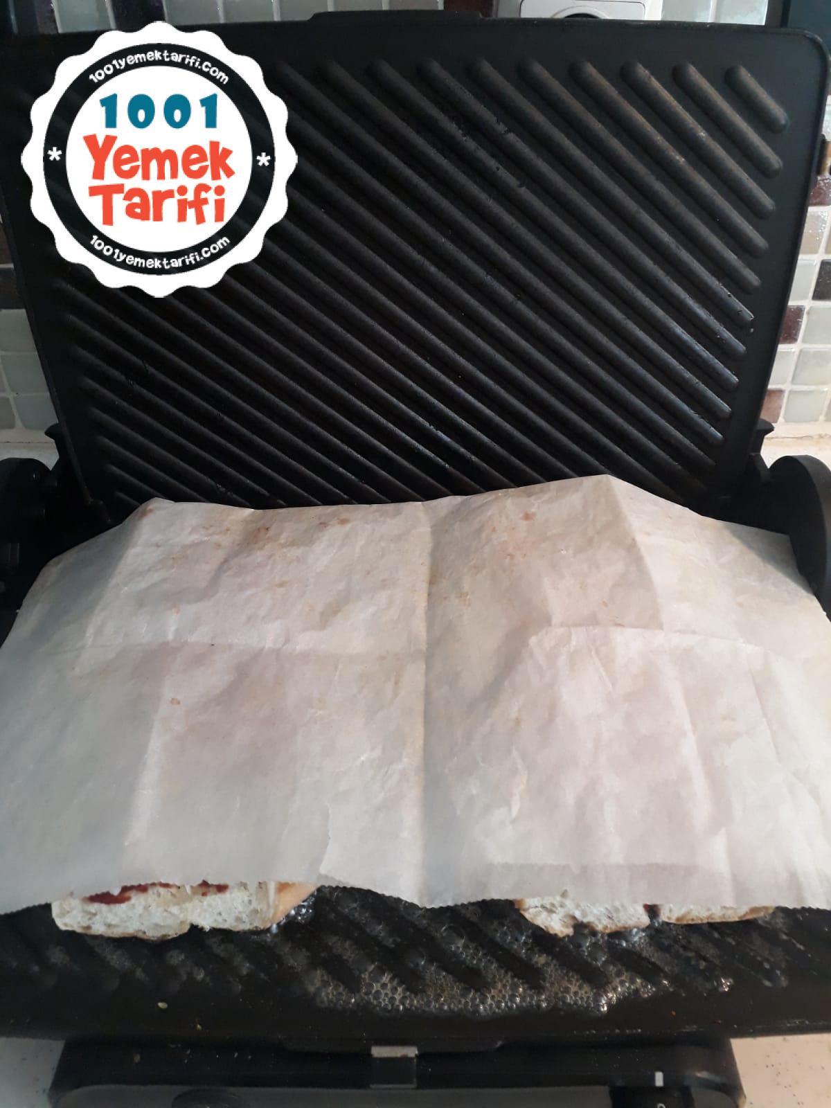 Pizza Tost Tarifi