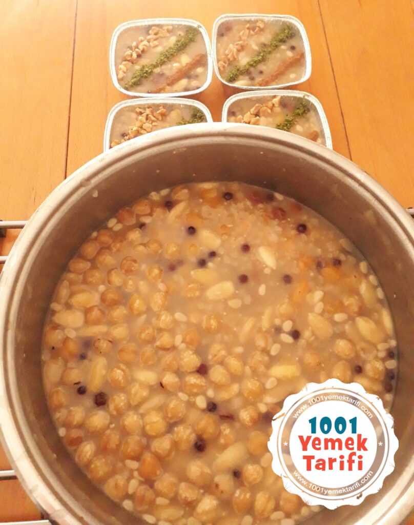 asure tarifi-asure yapimi-kolay asure nasil yapilir-kac kalori-asure-puf noktasi noktalari-1001yemektarifi