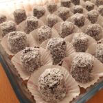 İrmikli Lokum Tarifi-Fındıklı ve Çikolatalı-ev yapımı kolay lokum yapımı