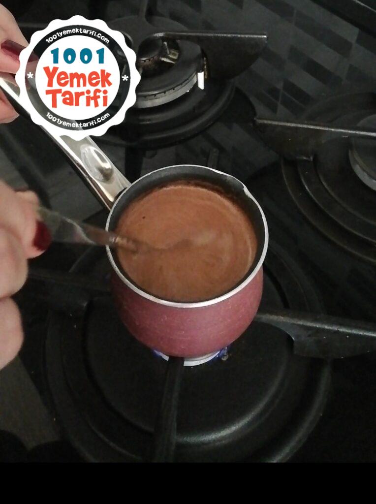 Çikolatalı Türk kahvesi