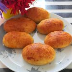 Tam-Bugday-Unlu-Pogaca-Tarifi-nasil-yapilir-yapimi-kac-kalori-nefis-kolay-puf-noktalari-1001yemektarifi