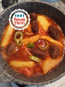 Tencerede İzmir Köfte Yemeği