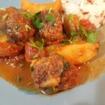 Tencerede İzmir Köfte Yemeği yapımı