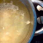 Terbiyeli Eksili Tavuk Suyuna Yogurt corbasi Tarifi-nasil yapilir