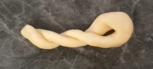 Tuzlu Kurabiye Tarifi-nasil yapilir-yapimi-kac kalori-nefis