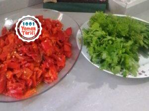 Köz Biber Salatası Tarifi