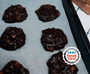 çilekli brownie kurabiye tarifi