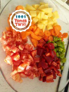 fırında sebzeli köfte